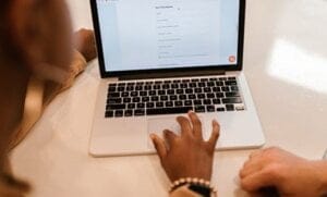 Microsoft Dynamics NAV / Business Central – How to show the error address is blank on the customer card